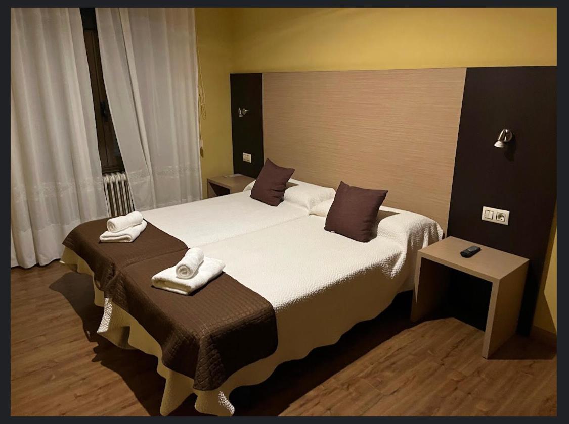 Casa Blanco Conde Hotel Laza ภายนอก รูปภาพ